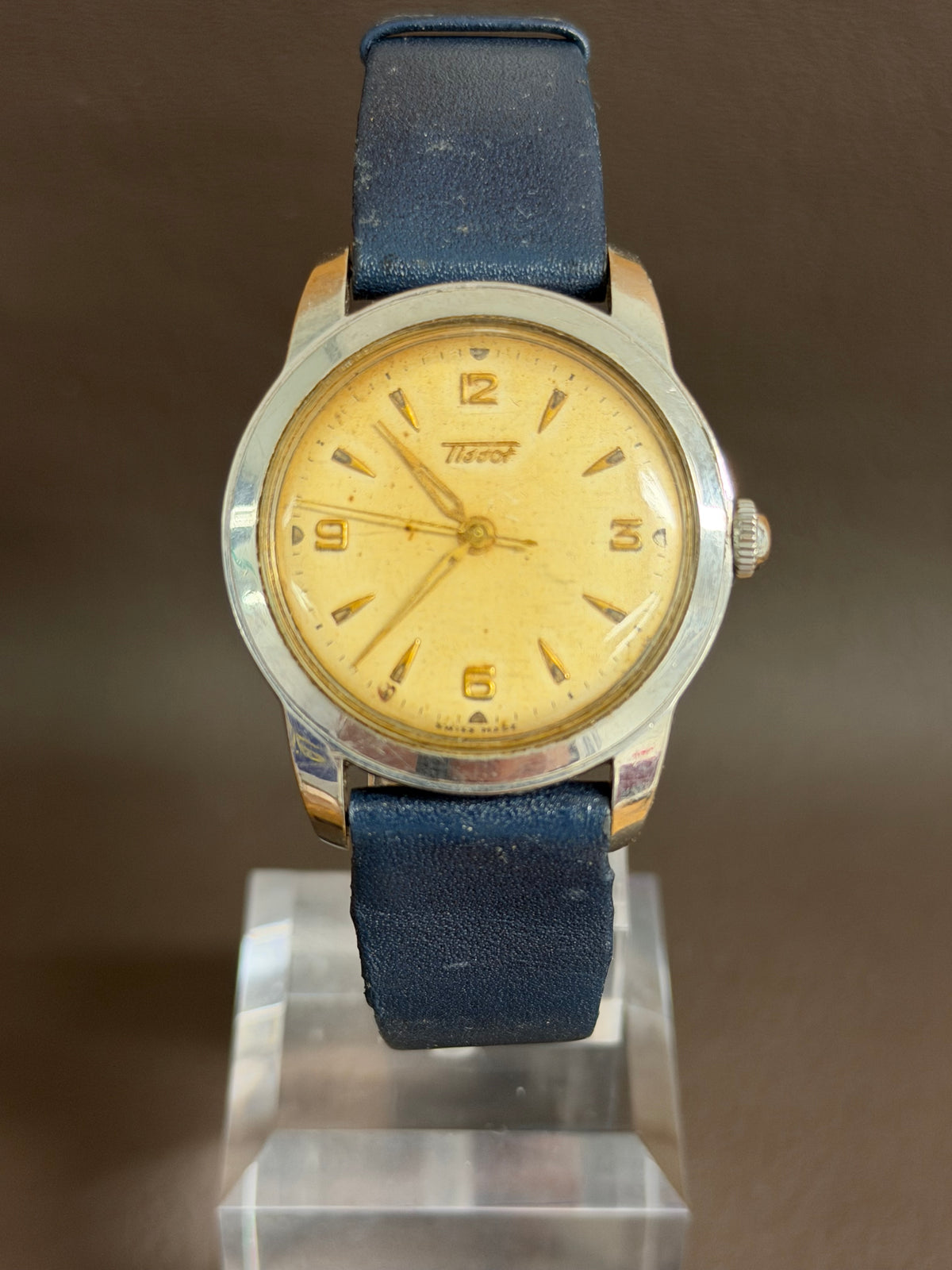 Tissot manuaalivetoinen rannekello